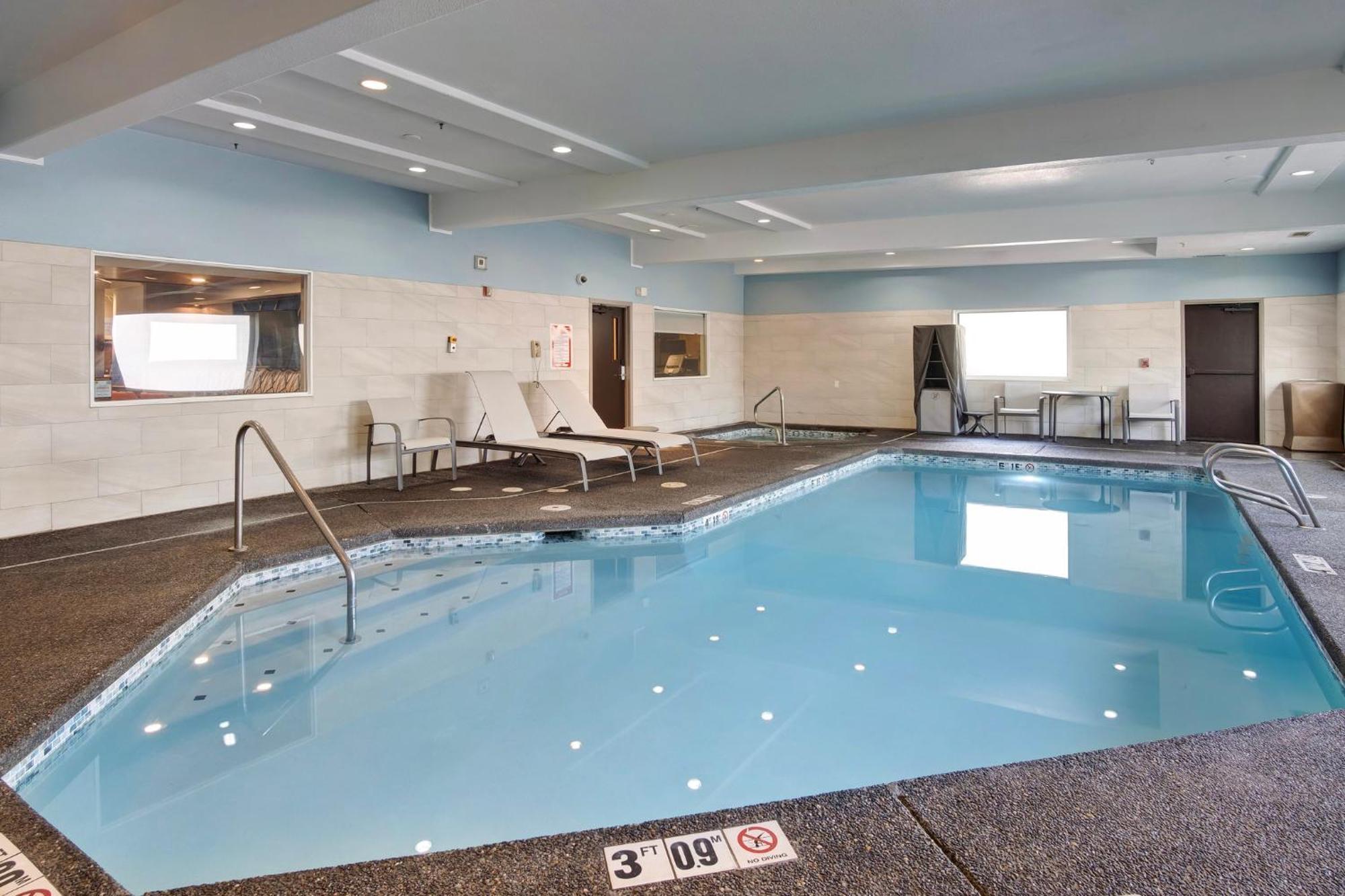 Holiday Inn Express Portland East - Columbia Gorge By Ihg Troutdale Zewnętrze zdjęcie